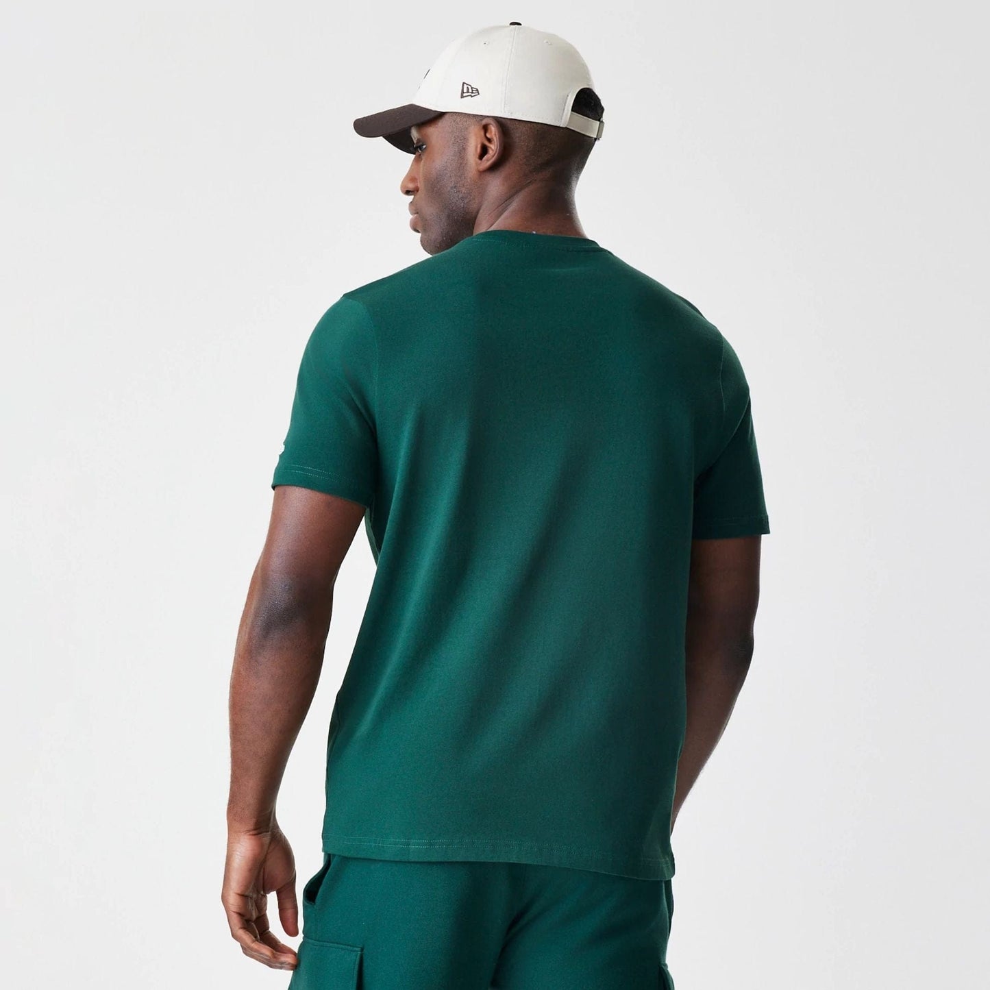 The Male model is wearing LA Dodgers MLB Script Graphic Dark Green T-Shirt  2