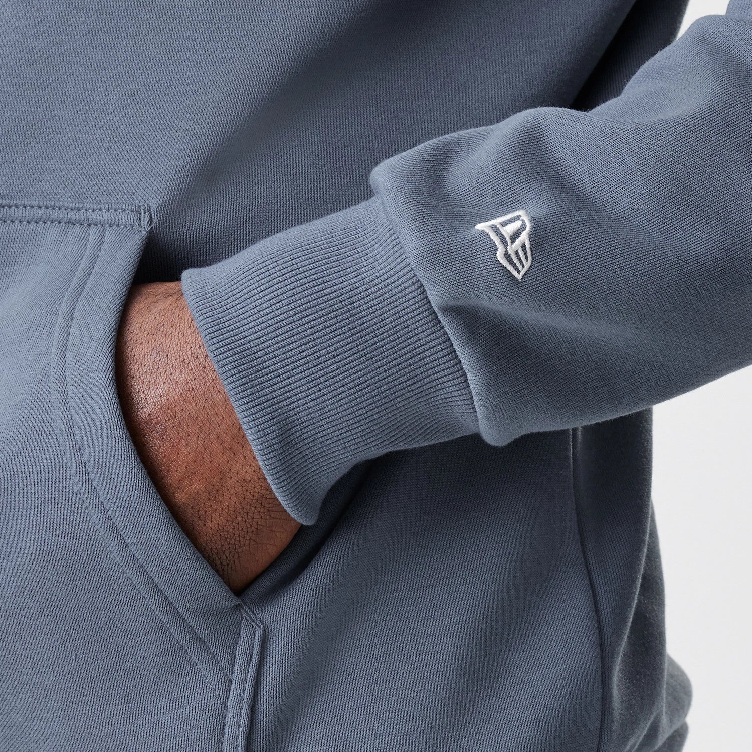 The Male model is wearing LA Dodgers MLB Midi League Essential Dark Grey Full Zip Hoodie 4