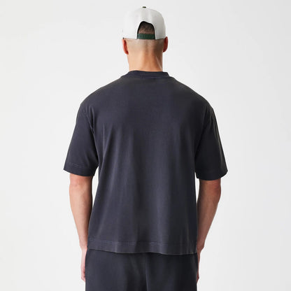The Male model is wearing  New Era Washed Black Oversized T-Shirt 2