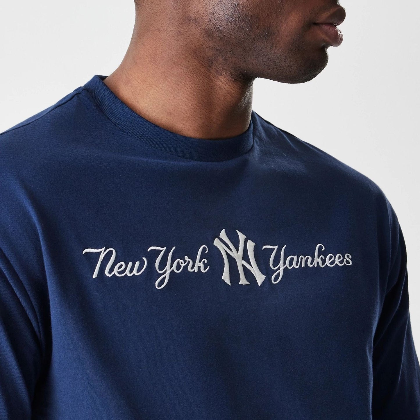 The Male model is wearing New York Yankees MLB Script Navy Oversized T-Shirt  4