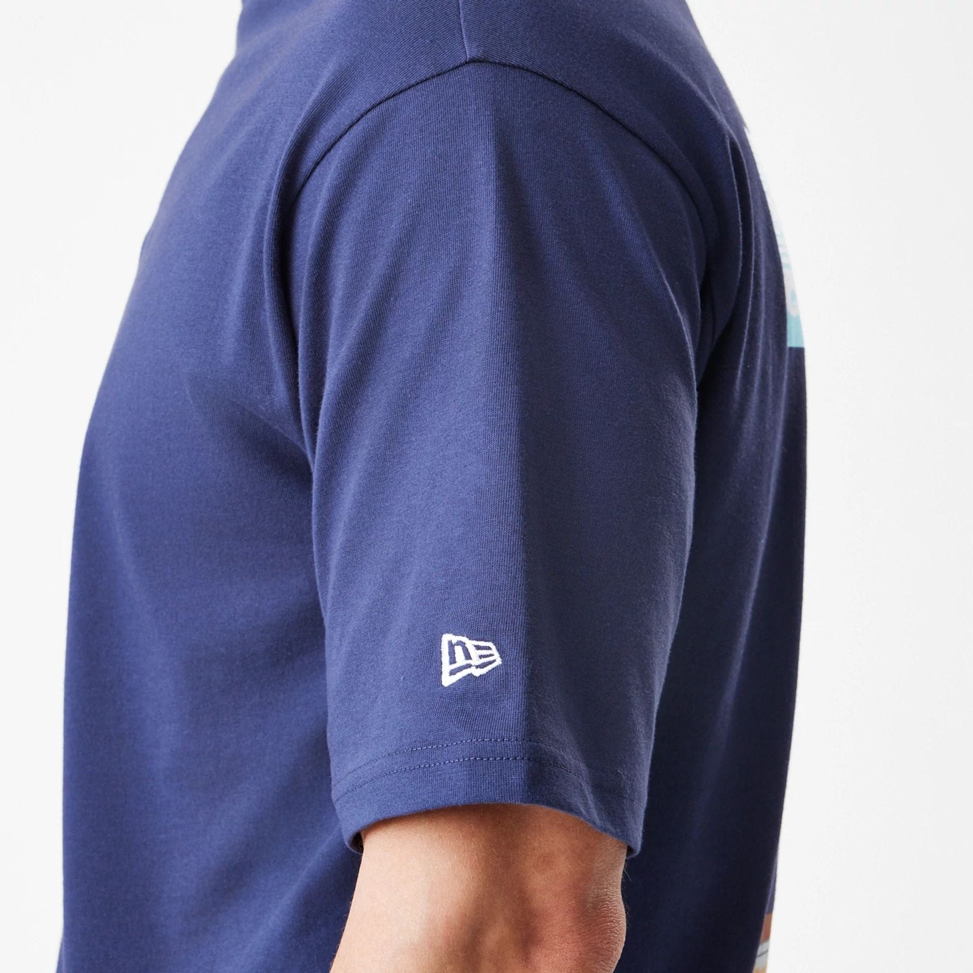 The Male model is wearing  New Era Location Navy Oversized T-Shirt  7