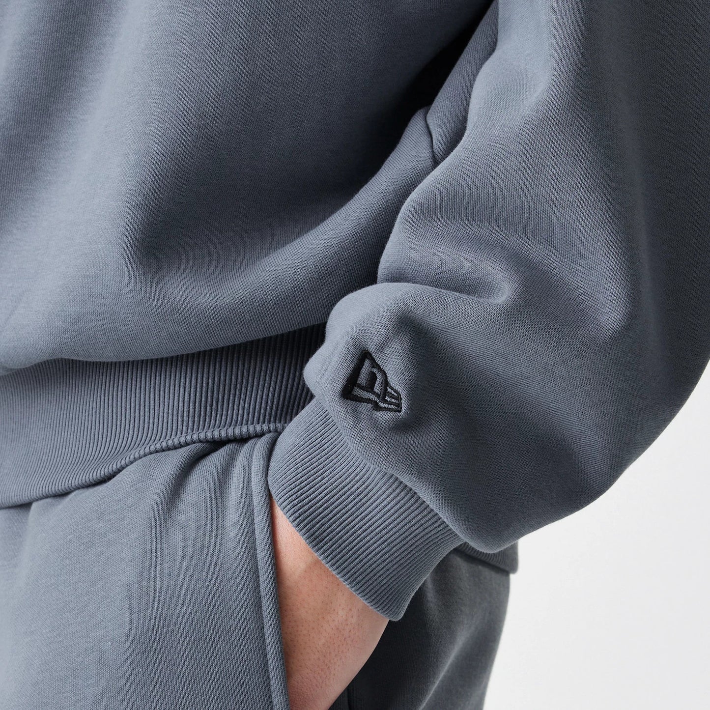 The Male model is wearing LA Lakers NBA Linear Dark Grey Crew Neck Sweater 5