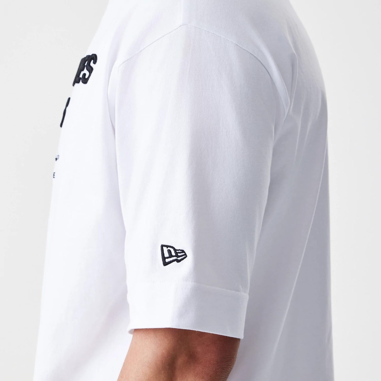 The Male model is wearing LA Lakers NBA Linear White T-Shirt 7
