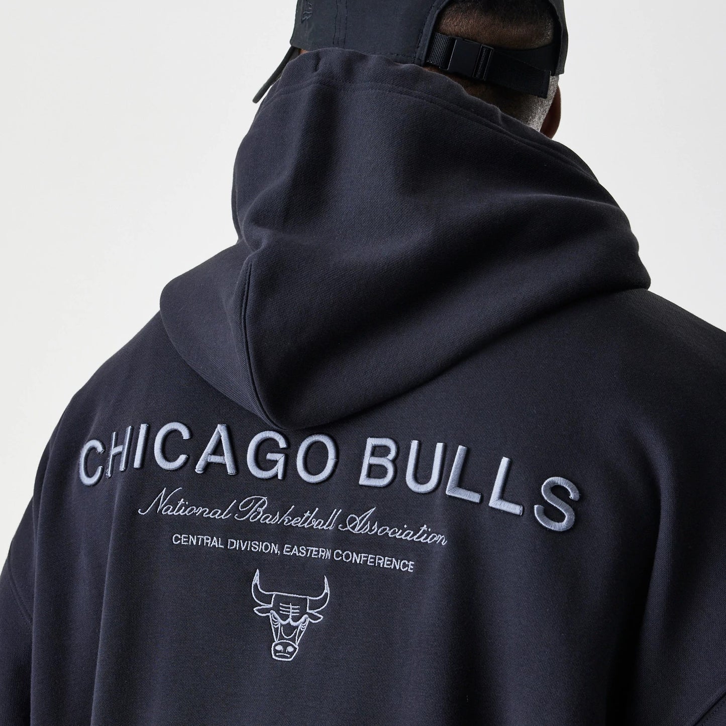 The Male model is wearing Chicago Bulls NBA Linear Black Oversized Full Zip Hoodie 7