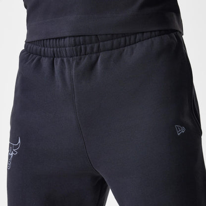 The Male model is wearing Chicago Bulls NBA Linear Black Straight Leg Joggers 6