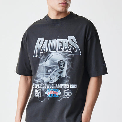 The Male model is wearing Las Vegas Raiders NFL Washed Boxy Dark Grey Oversized T-Shirt 3