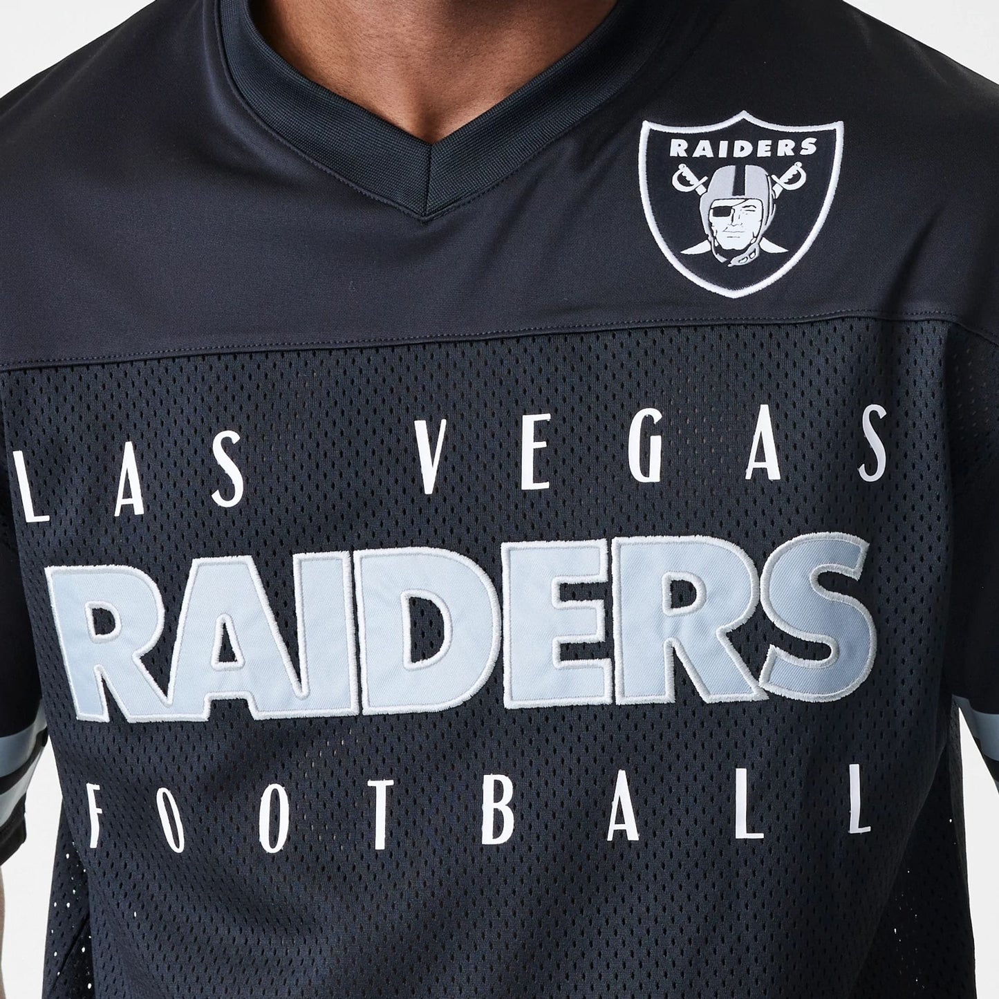 The Male model is wearing Las Vegas Raiders NFL Mesh Black Jersey 4