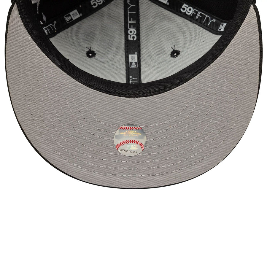 This is a Chicago White Sox MLB Poly Kanji Black 59FIFTY Fitted Cap 2