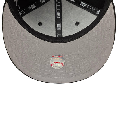 This is a Chicago White Sox MLB Poly Kanji Black 59FIFTY Fitted Cap 2