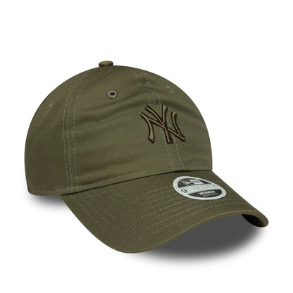 This is a New York Yankees Womens MLB League Essential Midi Dark Green 9TWENTY Adjustable Cap 3