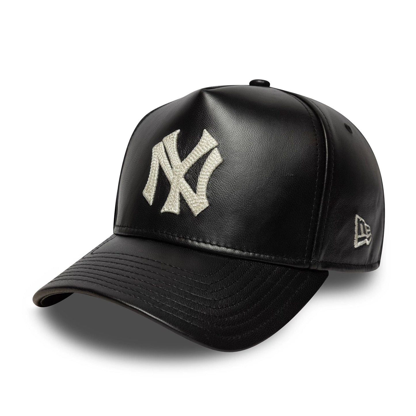 This is a New York Yankees MLB Leather Black 9FORTY E-Frame Adjustable Cap 3