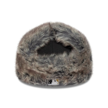 This is a New York Yankees MLB World Series Black Dogear 59FIFTY Fitted Cap 7