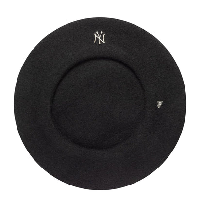 This is a New York Yankees Womens MLB Wool Pin Black Beret  5