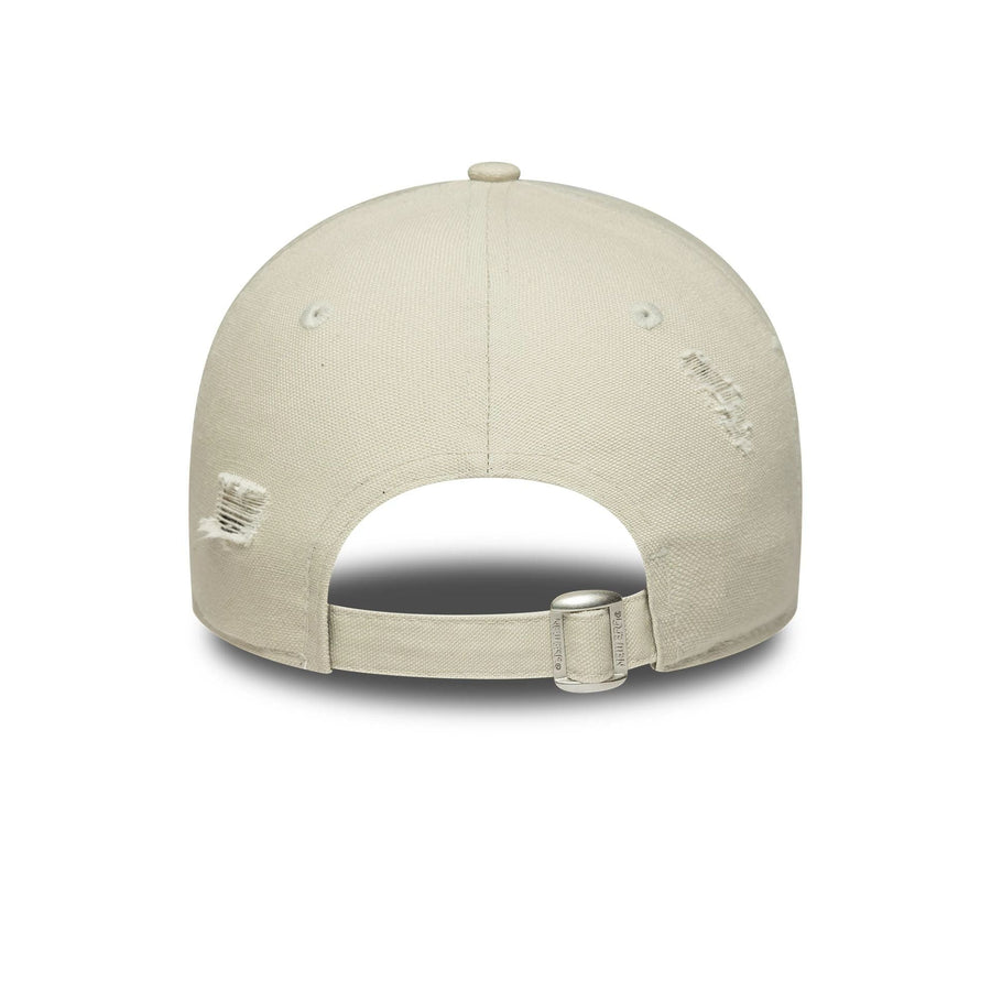 This is a New York Yankees Womens MLB Distressed Cream 9FORTY Adjustable Cap 4