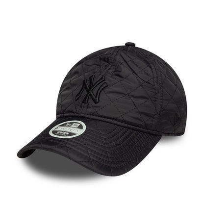 This is a New York Yankees Womens MLB Padded Black 9TWENTY Adjustable Cap 1