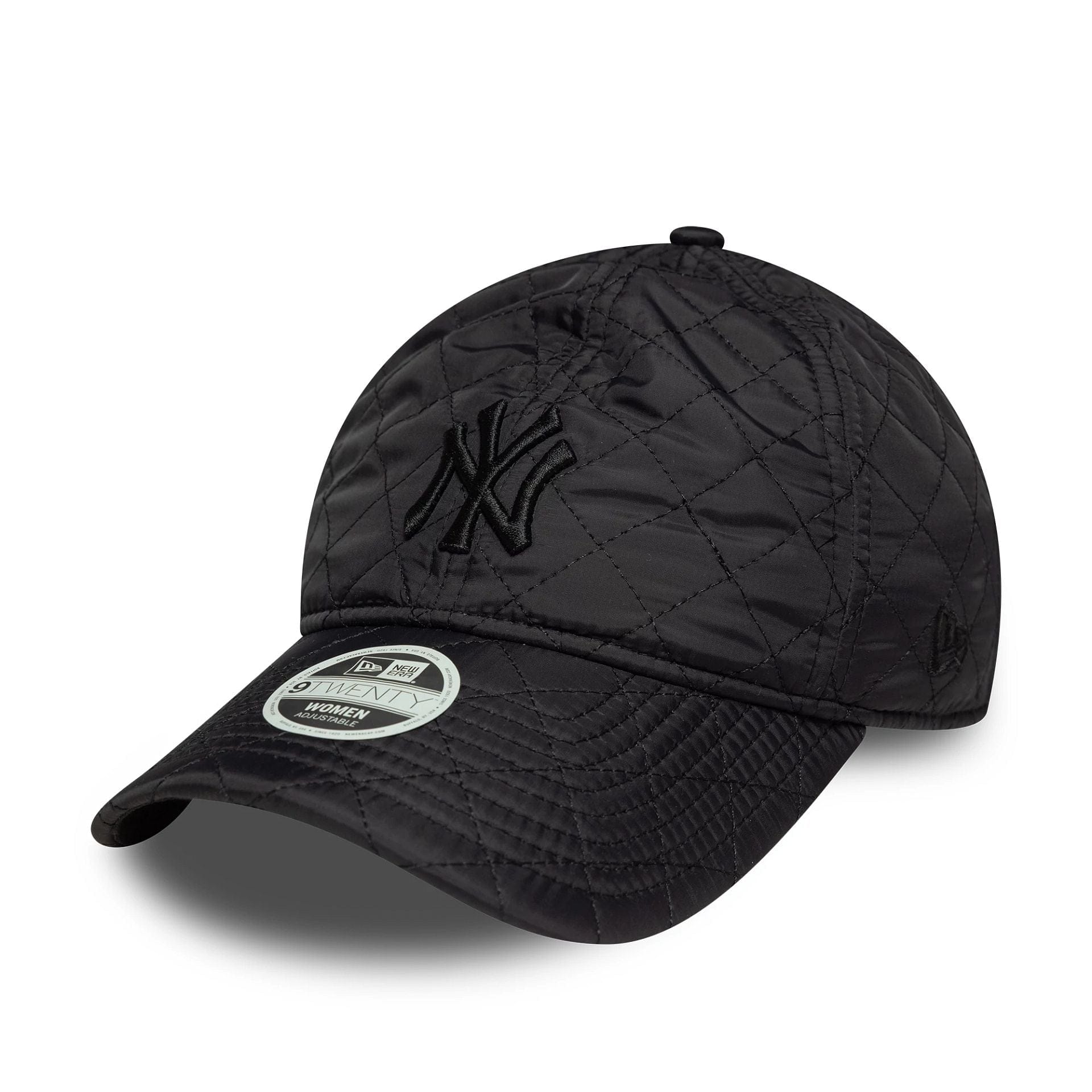 This is a New York Yankees Womens MLB Padded Black 9TWENTY Adjustable Cap 1
