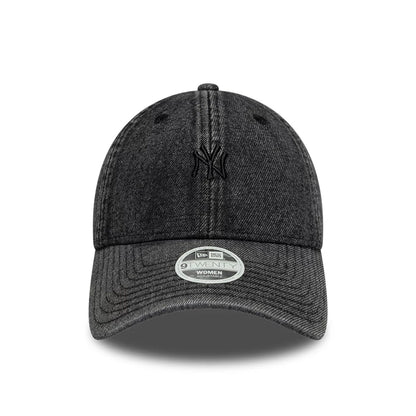 This is a New York Yankees Womens MLB Denim Black 9TWENTY Adjustable Cap 2
