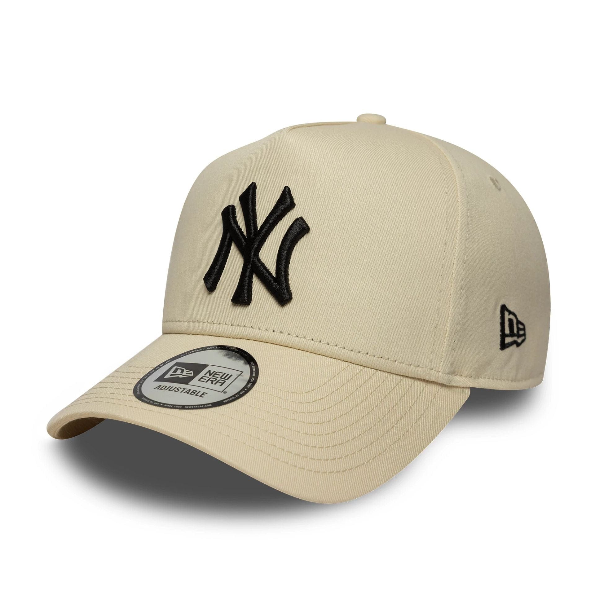 This is a New York Yankees MLB Sidepatch Light Beige 9FORTY E-Frame Adjustable Cap 3