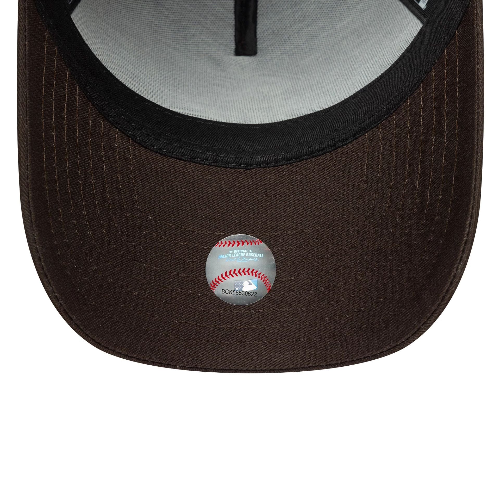 This is a LA Dodgers MLB Sidepatch Dark Brown 9FORTY E-Frame Adjustable Cap 6