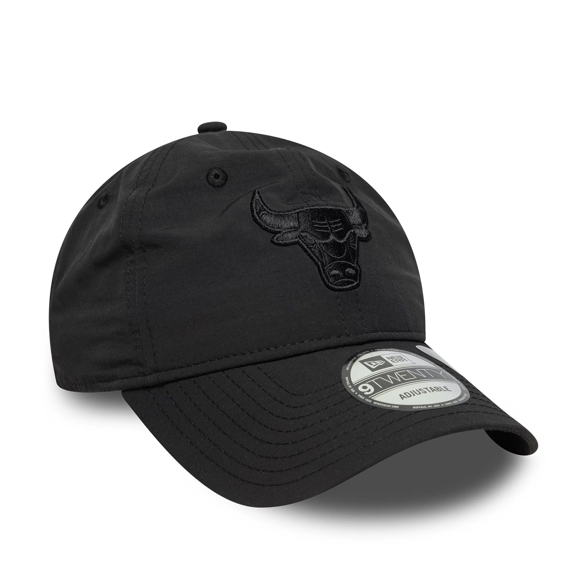 This is a Chicago Bulls NBA Tonal Recycled Black 9TWENTY Adjustable Cap 3