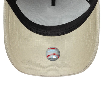 This is a New York Yankees MLB Melton Cream 9FORTY E-Frame Adjustable Cap 5