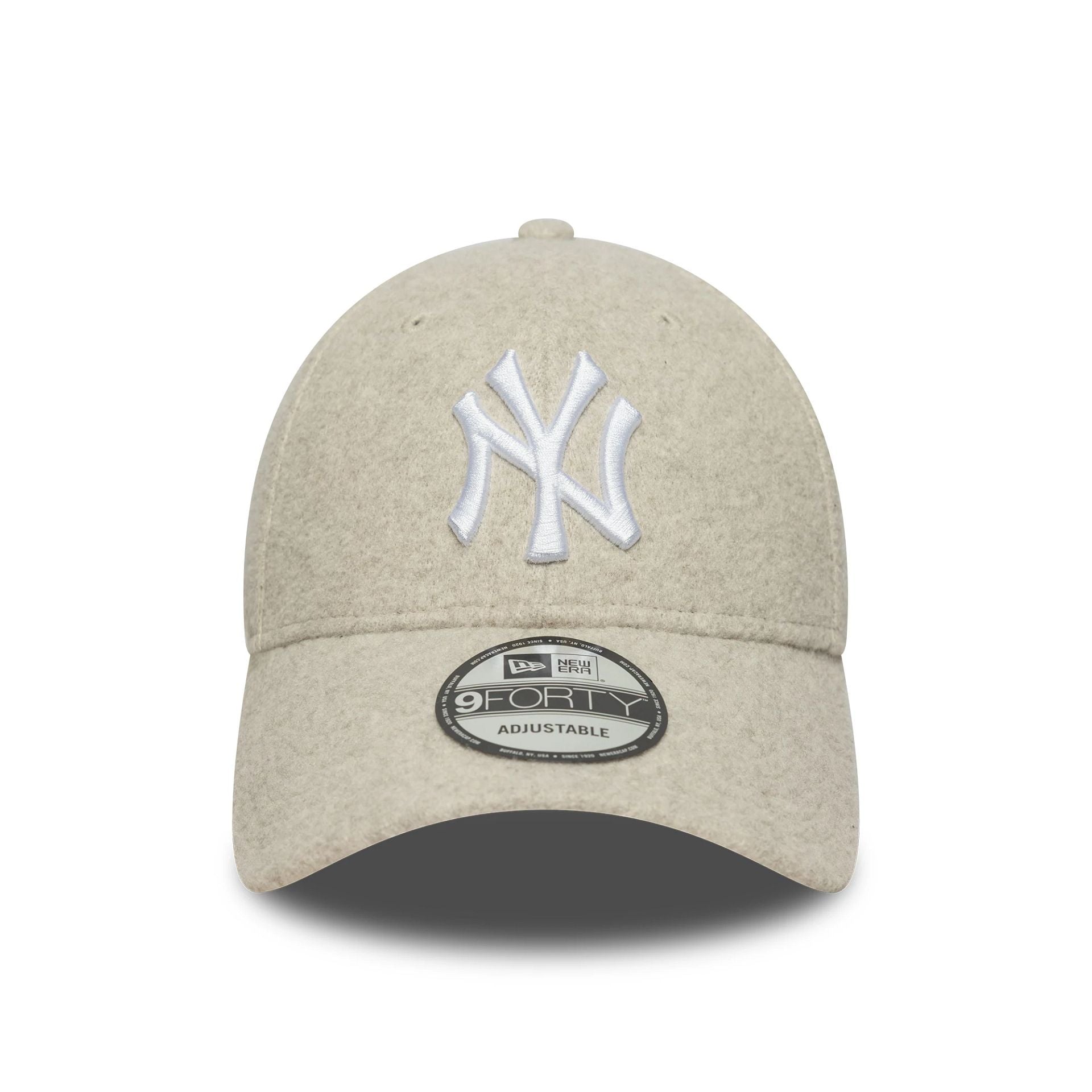 This is a New York Yankees MLB Melton Cream 9FORTY Adjustable Cap 2
