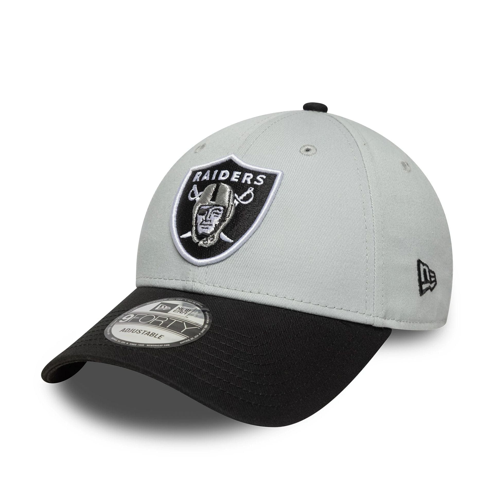 This is a Las Vegas Raiders NFL Sidepatch Grey 9FORTY Adjustable Cap 3