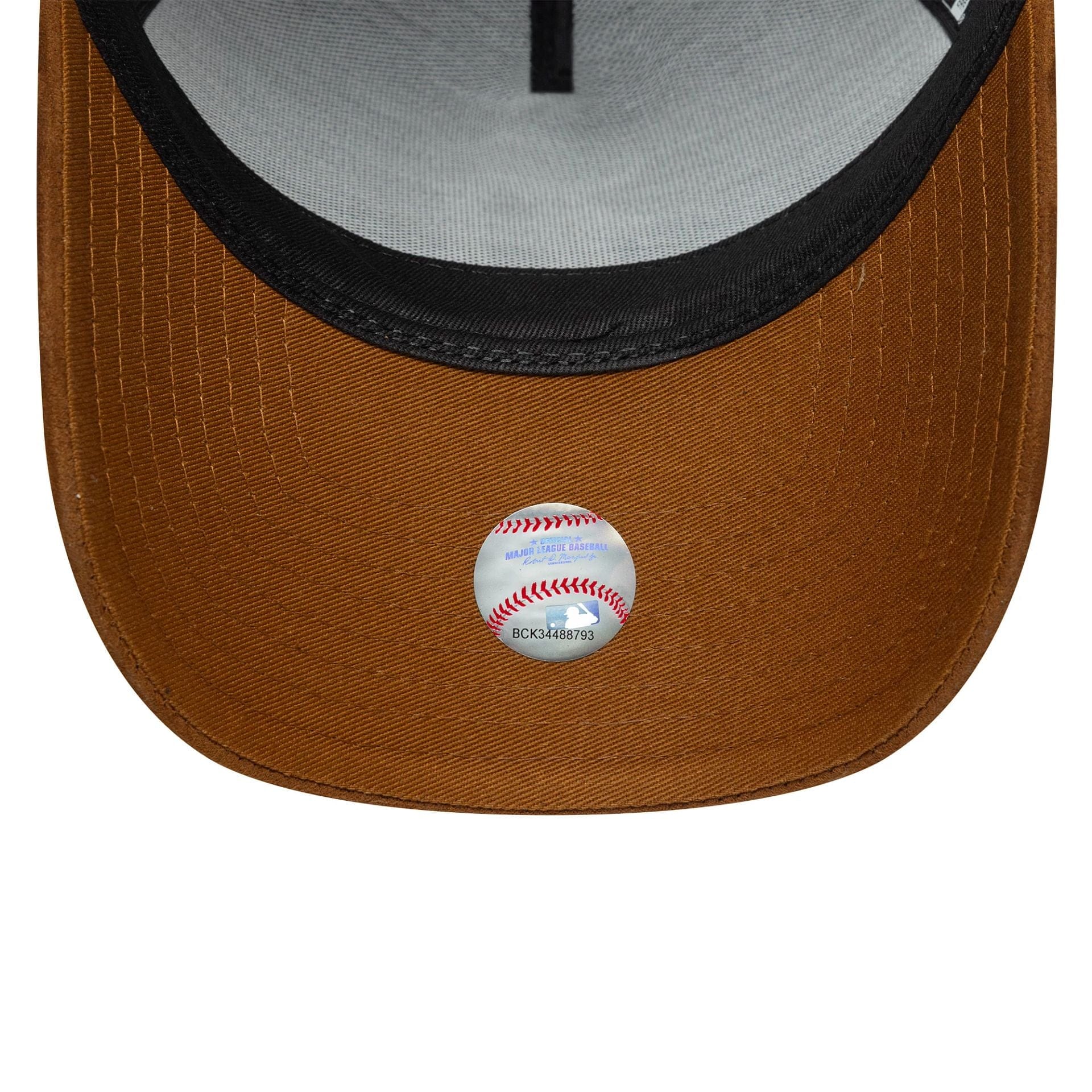 This is a Detroit Tigers MLB Suede Visor Navy 9FORTY E-Frame Adjustable Cap 5
