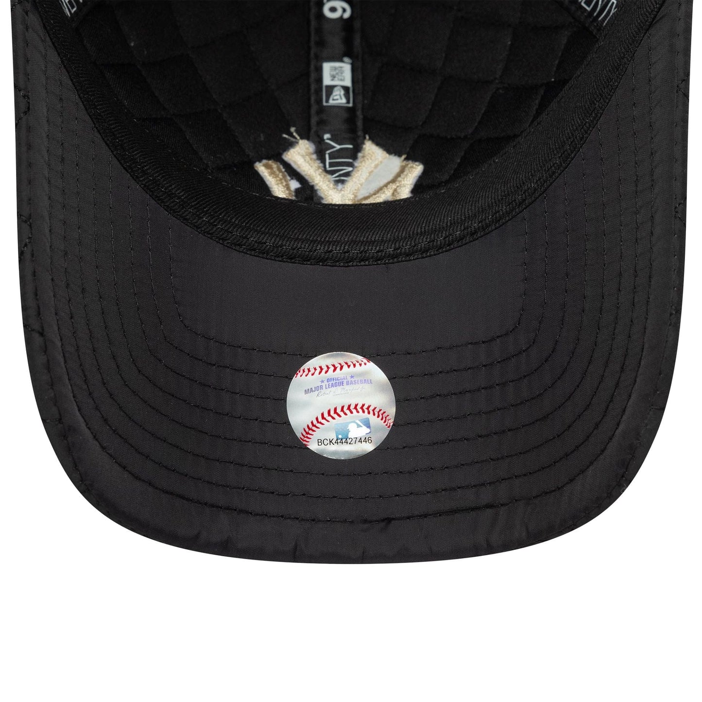 This is a New York Yankees MLB Quilted Black 9TWENTY Adjustable Cap 5