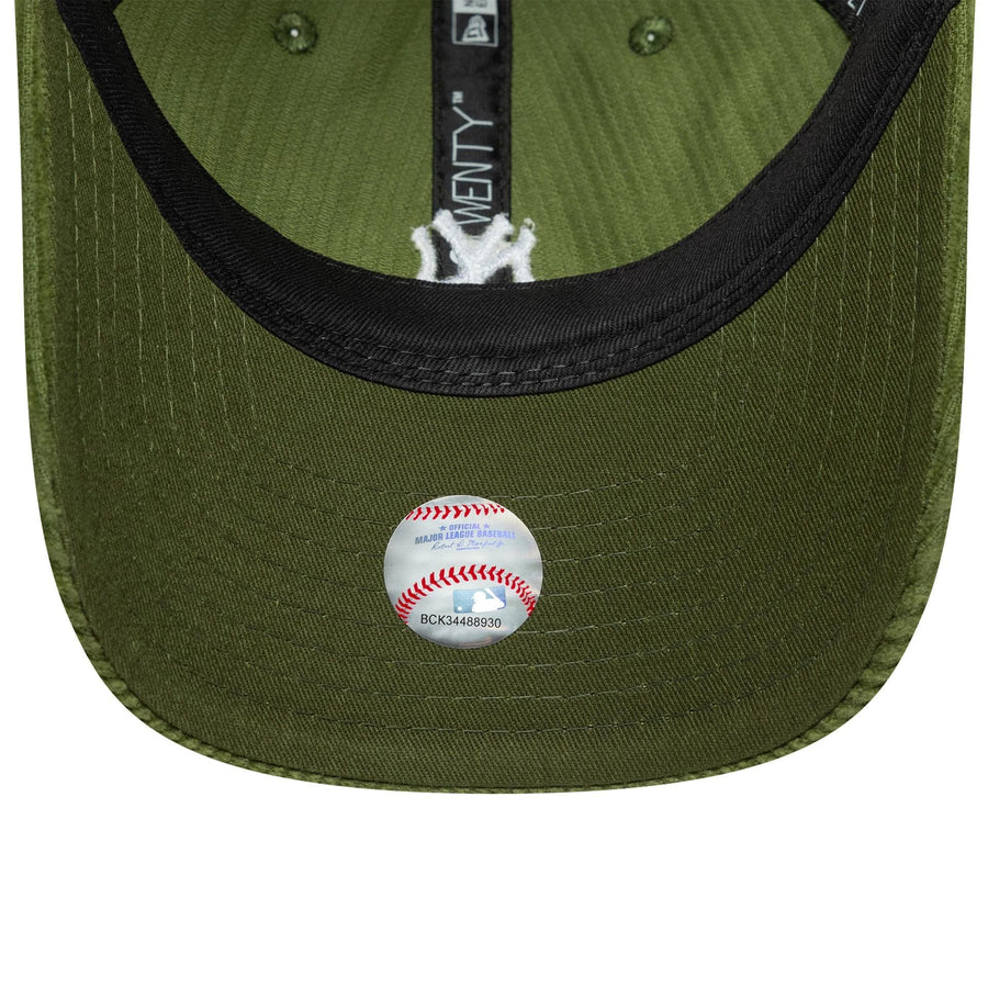 This is a New York Yankees MLB Cord Dark Green 9TWENTY Adjustable Cap 5