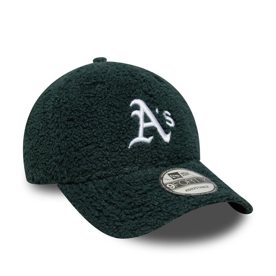 This is a Oakland Athletics MLB Winter Borg Dark Green 9FORTY Adjustable Cap 3