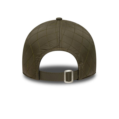 This is a New York Yankees Youth MLB Quilted Dark Green 9FORTY Adjustable Cap 4