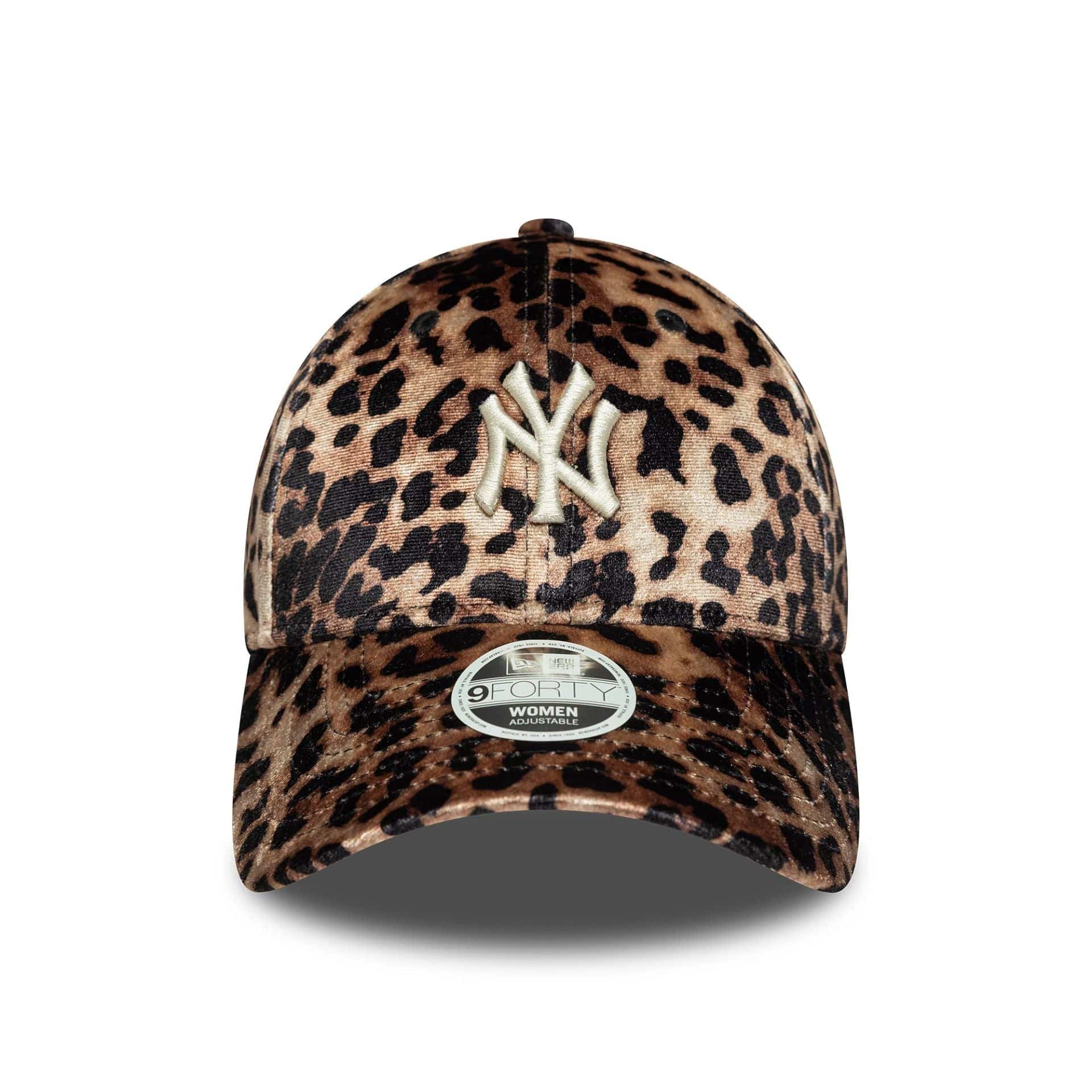 This is a New York Yankees Womens MLB Leo Velour Dark Brown 9FORTY Adjustable Cap 3