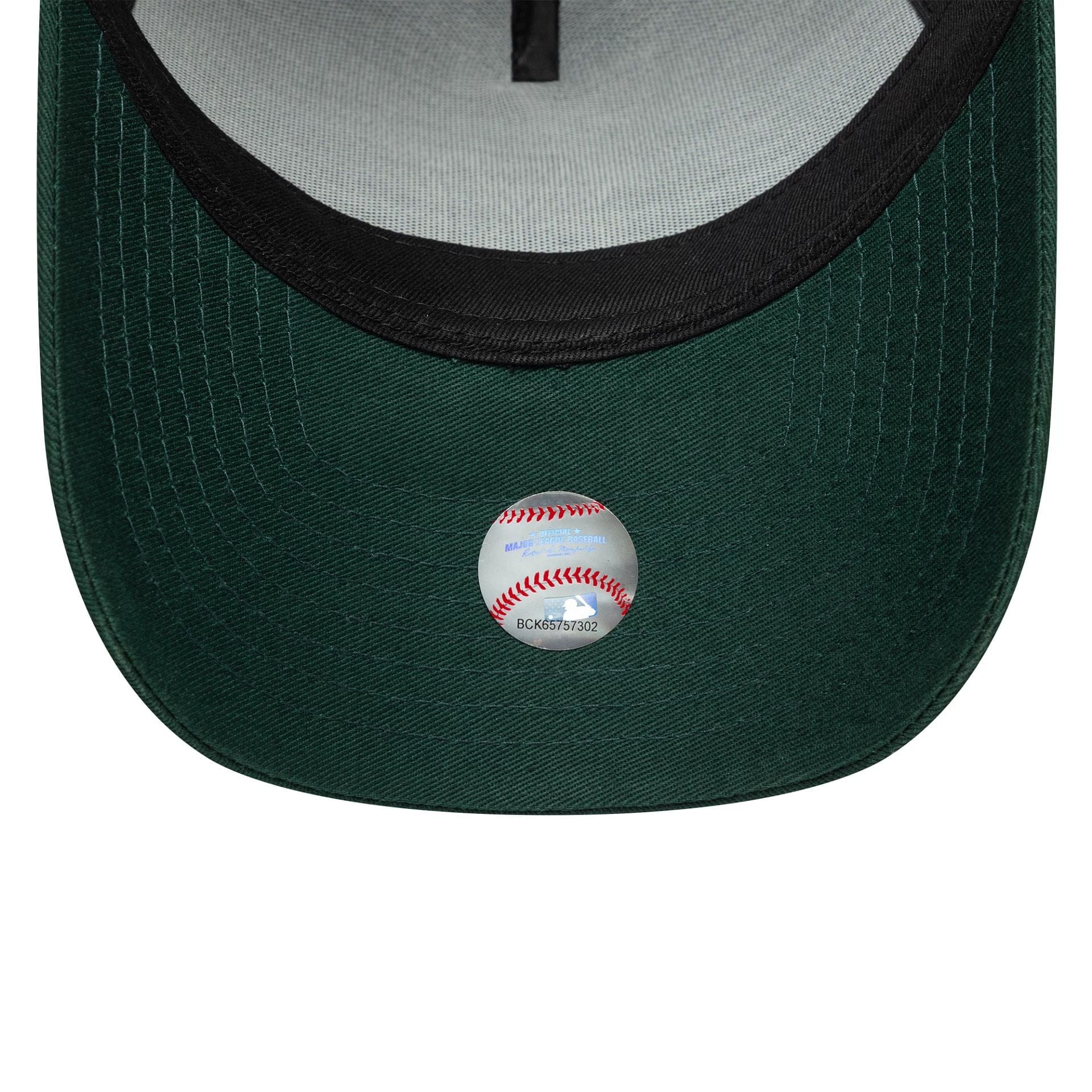 This is a New York Yankees MLB Team Outline Dark Green 9FORTY E-Frame Adjustable Cap 5