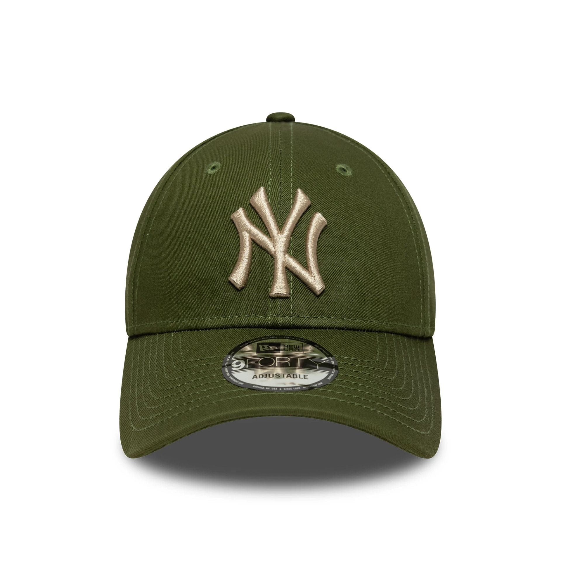 This is a New York Yankees MLB League Essential Dark Green 9FORTY Adjustable Cap 2