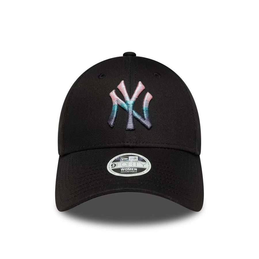 This is a New York Yankees Womens MLB Metallic Logo Black 9FORTY Adjustable Cap 2