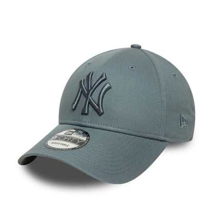 This is a New York Yankees MLB League Essential Dark Grey 9FORTY Adjustable Cap 1