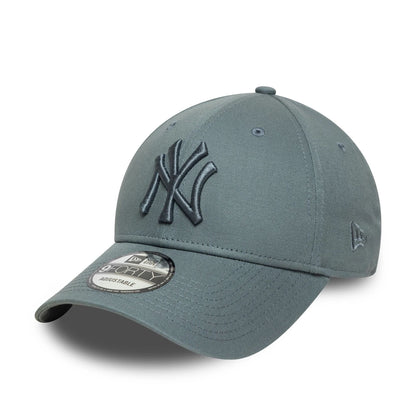 This is a New York Yankees MLB League Essential Dark Grey 9FORTY Adjustable Cap 1
