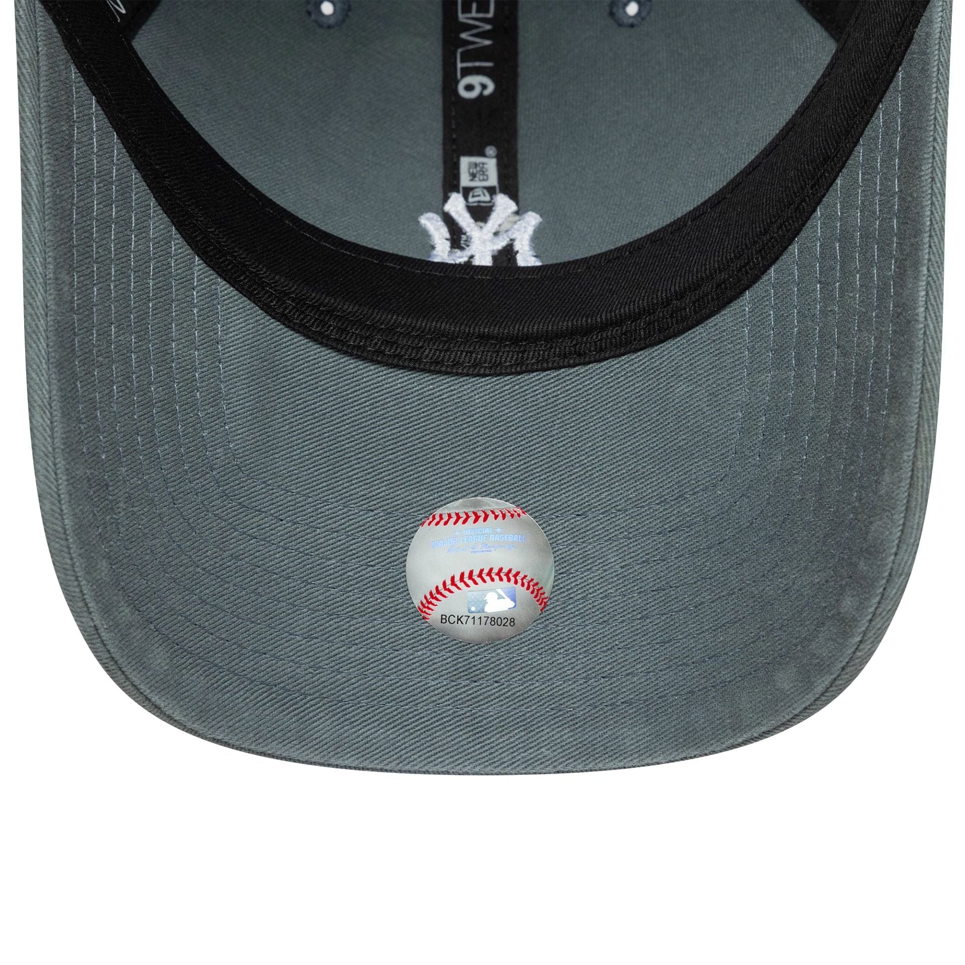This is a New York Yankees MLB Washed Mini Logo Dark Grey 9TWENTY Adjustable Cap 5