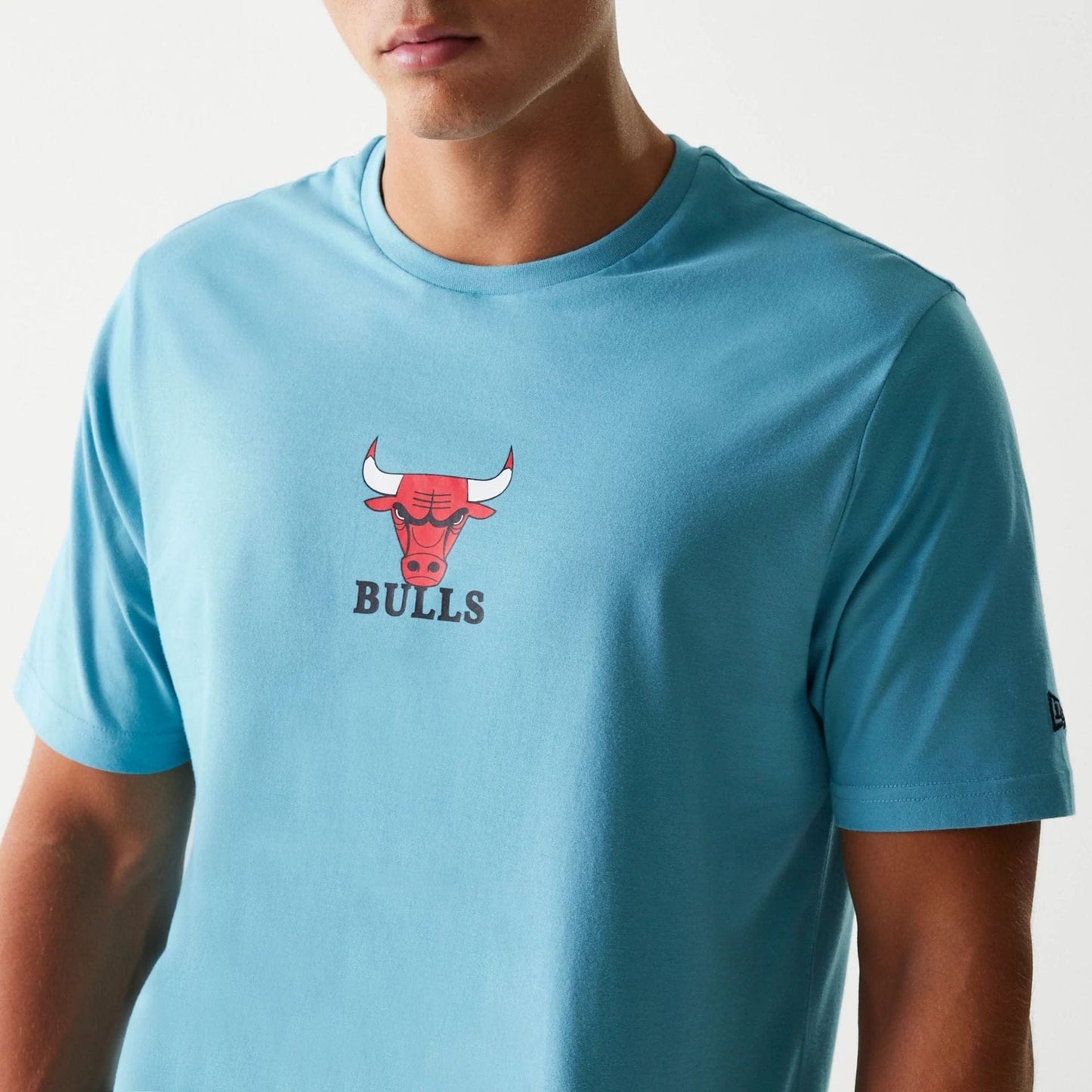The Male model is wearing Chicago Bulls NBA Pastel Blue T-Shirt 3