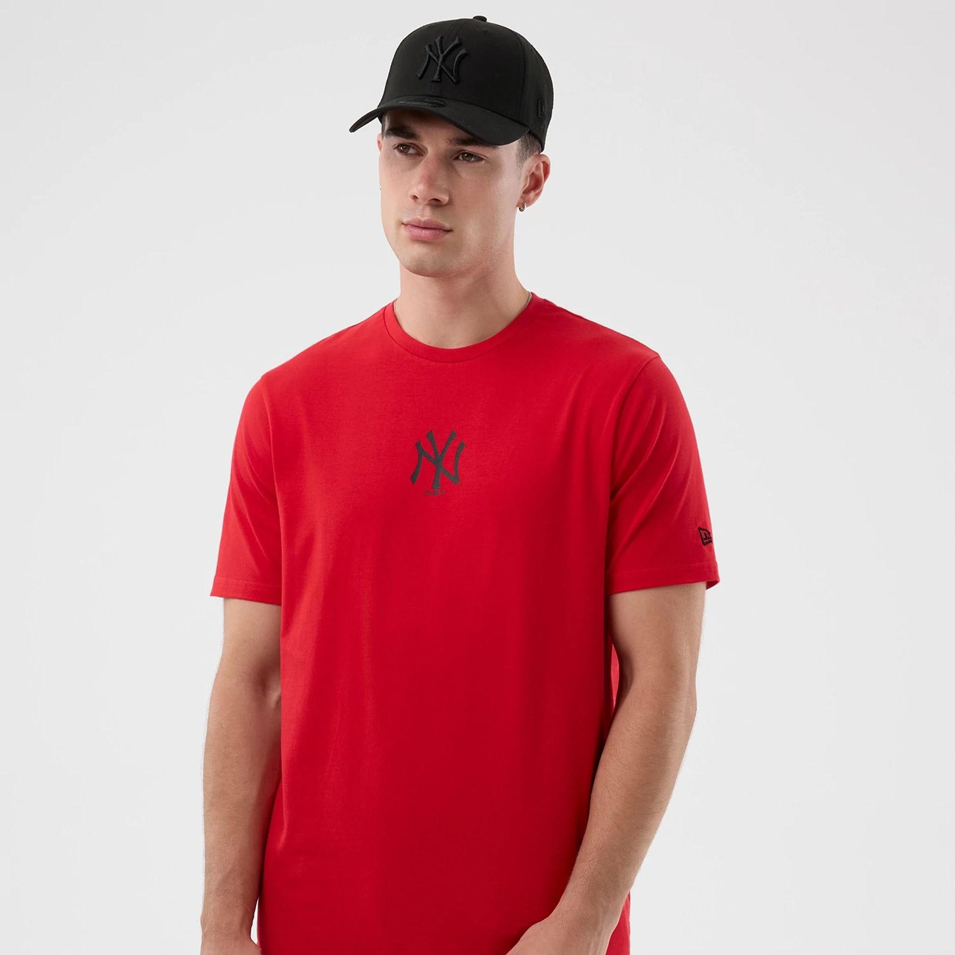 The Male model is wearing New York Yankees MLB Red T-Shirt 5