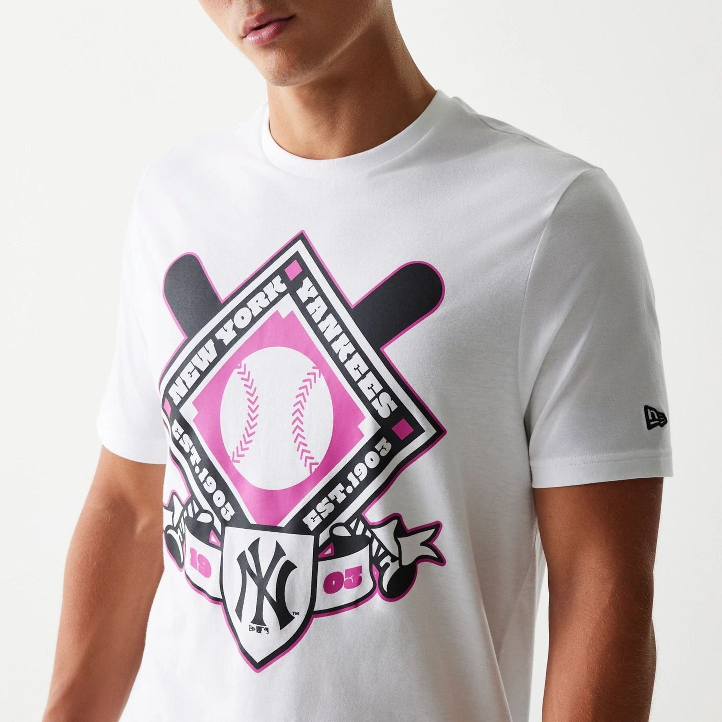 The Male model is wearing New York Yankees MLB Baseball Graphic White T-Shirt 3