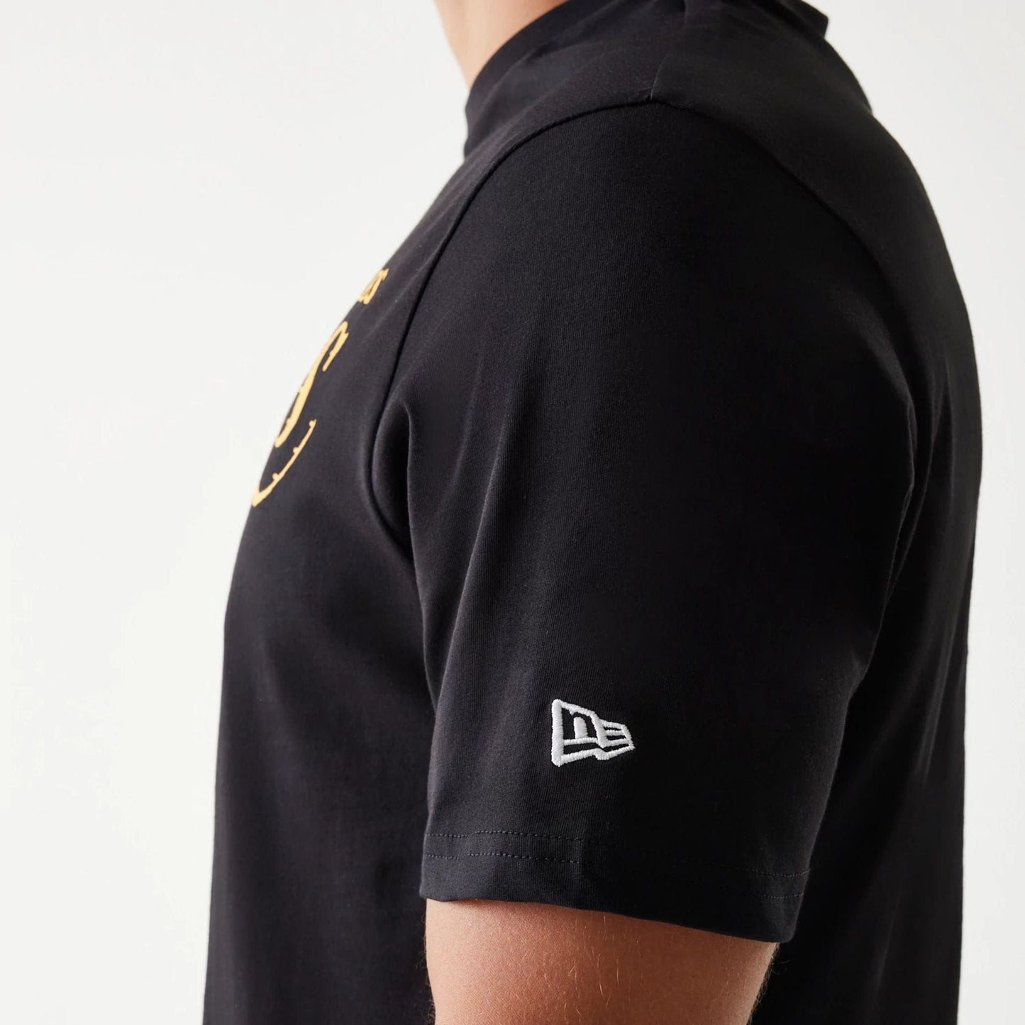 The Male model is wearing LA Lakers NBA Flame Graphic Black T-Shirt 5