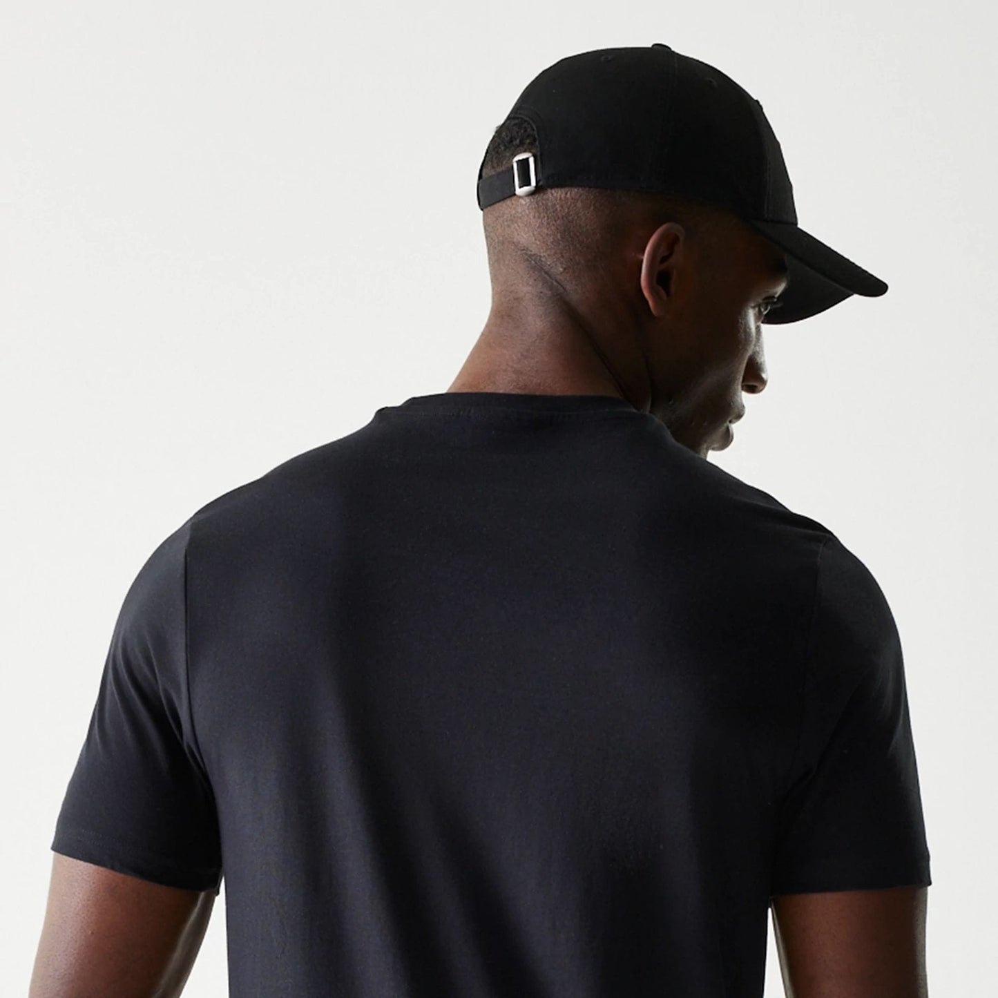 The Male model is wearing New York Yankees MLB Baseball Graphic Black T-Shirt 7