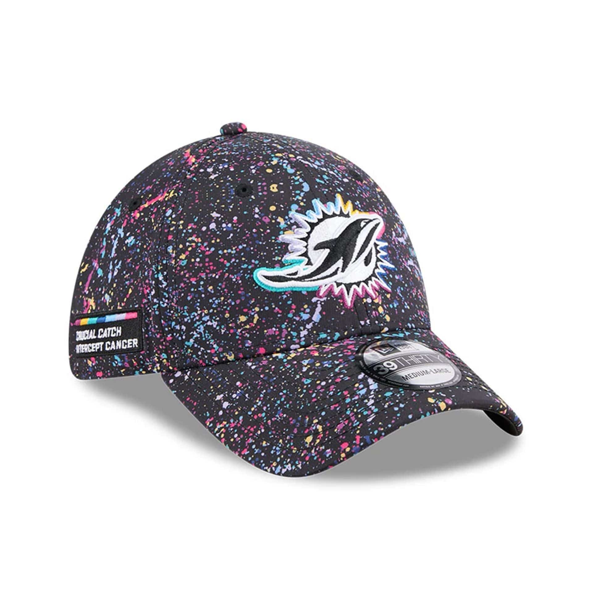 This is a Miami Dolphins NFL Crucial Catch 2025 Black 39THIRTY Stretch Fit Cap 1