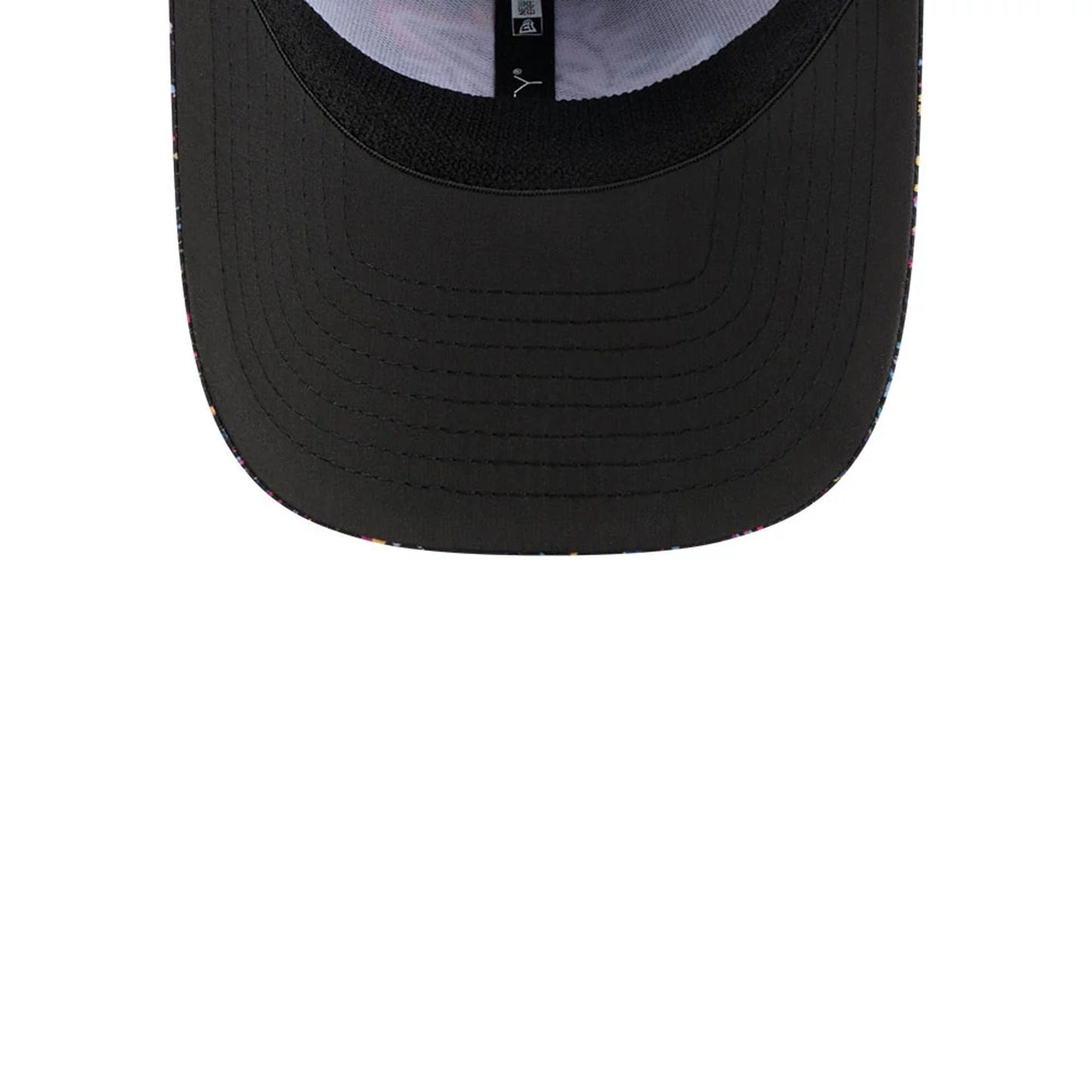 This is a Miami Dolphins NFL Crucial Catch 2025 Black 39THIRTY Stretch Fit Cap 7