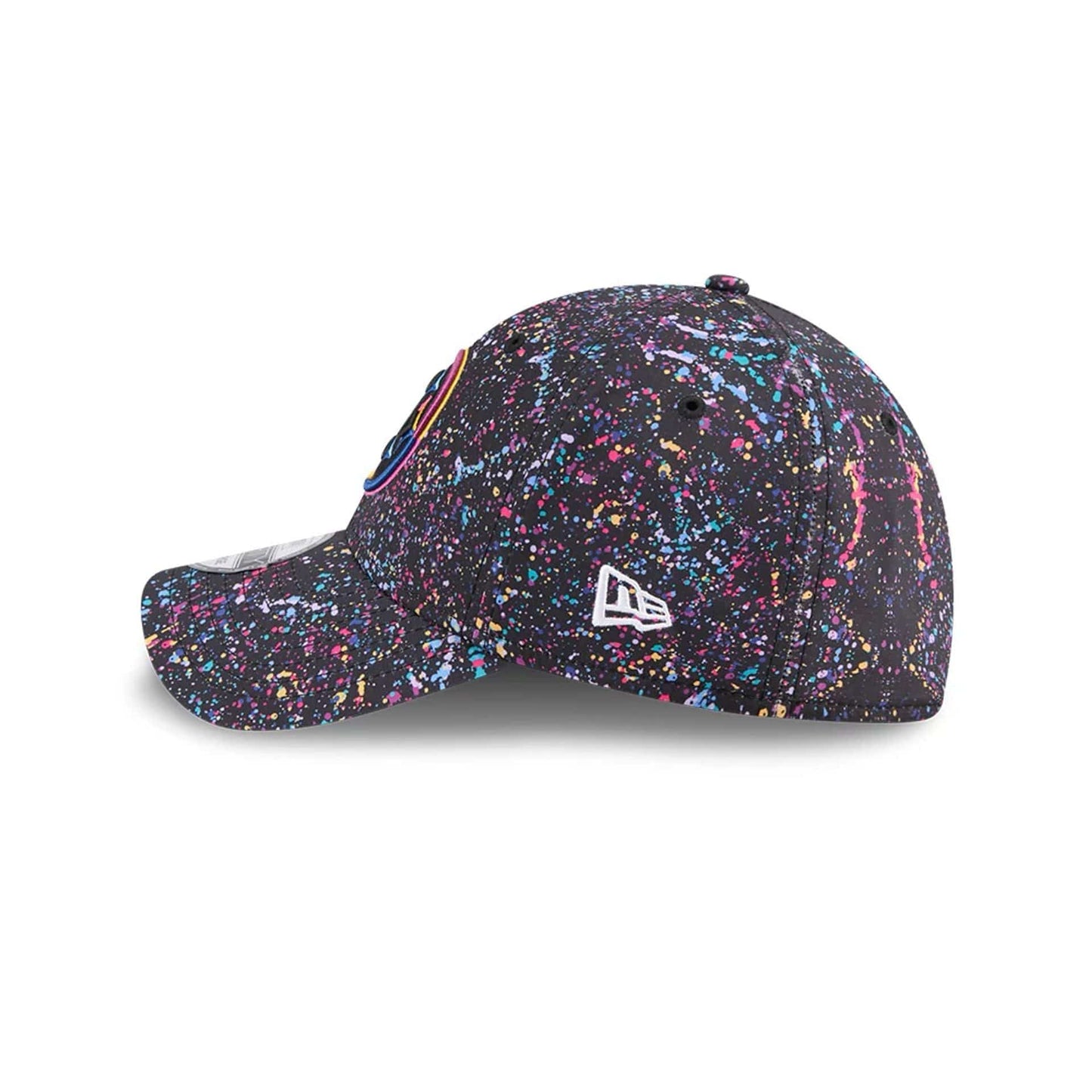 This is a Pittsburgh Steelers NFL Crucial Catch 2025 Black 39THIRTY Stretch Fit Cap 5