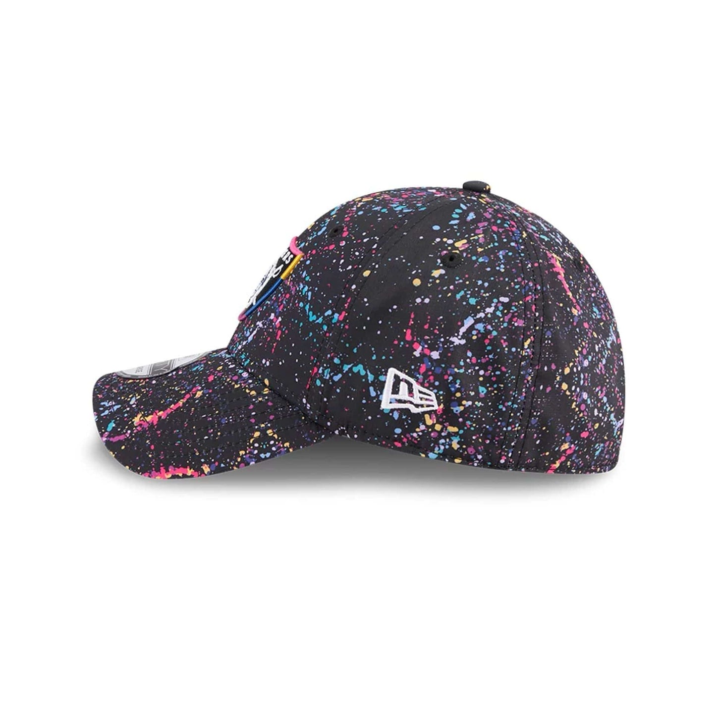 This is a Las Vegas Raiders NFL Crucial Catch 2025 Black 39THIRTY Stretch Fit Cap 5