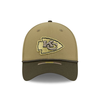 This is a Kansas City Chiefs NFL Salute To Service 2025 Dark Green 39THIRTY Stretch Fit Cap 2