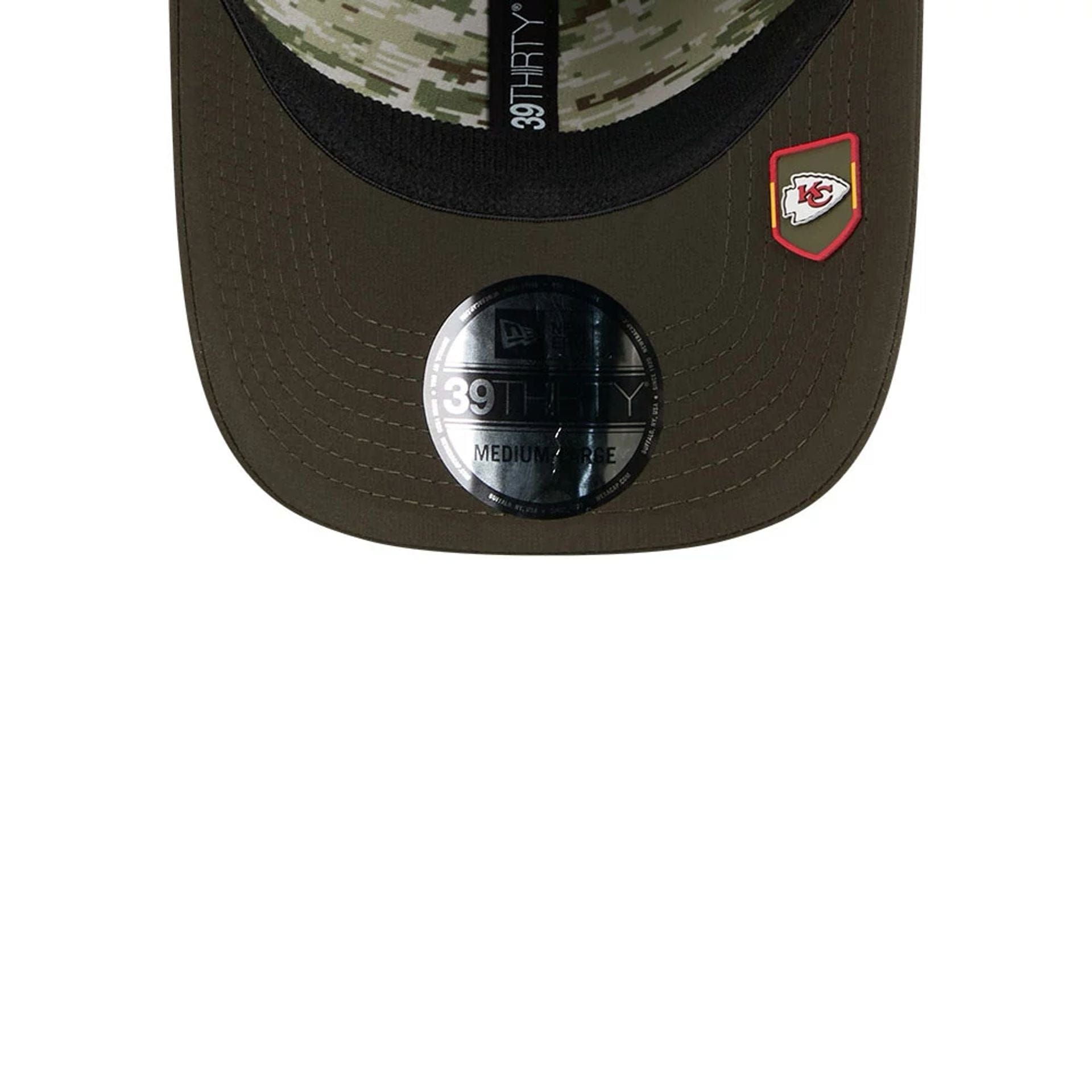 This is a Kansas City Chiefs NFL Salute To Service 2025 Dark Green 39THIRTY Stretch Fit Cap 5